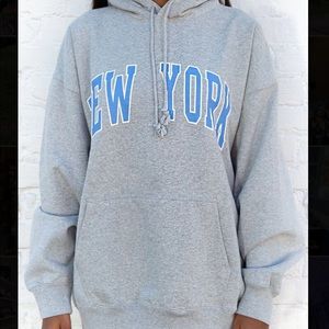 brandy melville sweatshirt